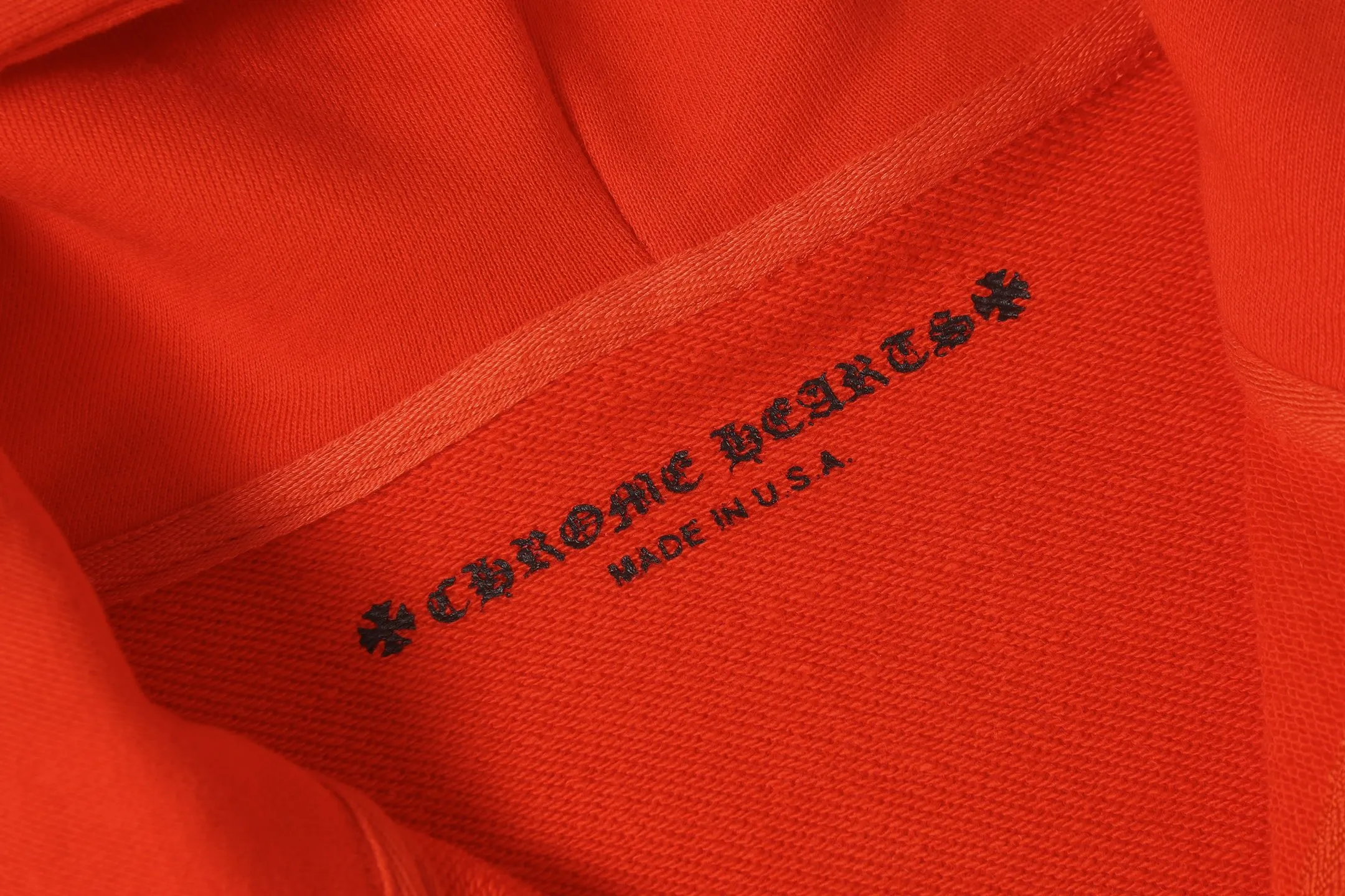 P260 Cross-border model, please do not place an order if you are pursuing quality - Chrome Hearts/Chrome Heart Graffiti✍️ Printed zipper sweatshirt cardigan jacket - High weight, high density and high quality. The wool is soft, delicate and skin-friendly. Soft and silky to the touch. Excellent warmth and skin-friendly properties - Custom-woven and custom-dyed, no color difference, no matter the fabric or workmanship details, beat the ordinary version on the market - Hardware zipper accessories are all customized, full of details - Color: orange red - Size: S M LXL